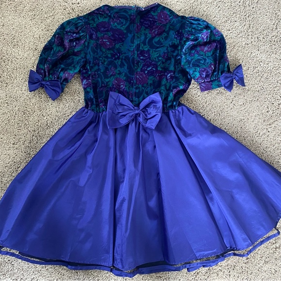 Girl’s classy Dress by Pretty as a Picture, Size 12 - Picture 7 of 14